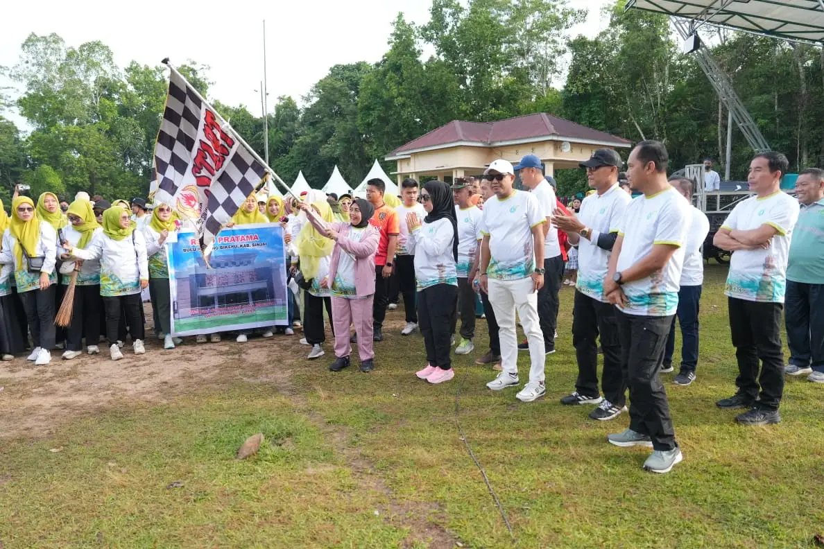 Ketua DPRD Sinjai Dukung Transformasi Kesehatan Lewat Semangat HKN ke-61 di Sinjai Selatan
