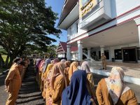 PLT Sekwan Sinjai Dorong Budaya Disiplin dan Profesionalisme di Awal Kepemimpinan