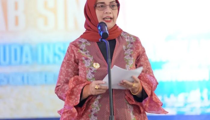 Bupati Sinjai Ajak Warga Jadikan Kebersihan Sebagai Gaya Hidup