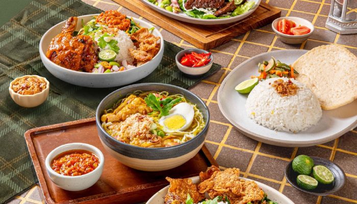 Ngabuburit di Mall, Warga Makassar Berburu Baju Lebaran dan Menu Berbuka