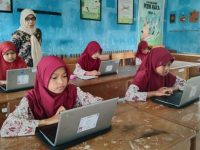 Sekolah di Sinjai Maksimalkan Fasilitas SAS Hari Keempat Berjalan Kondusif