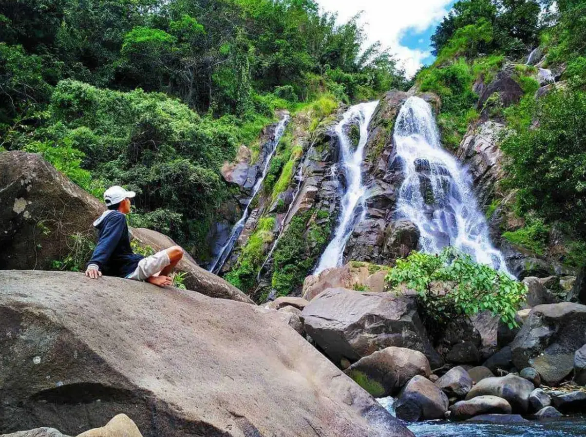 Air Terjun Laliako
